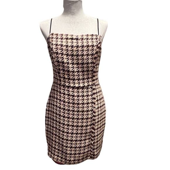 BCBGeneration dress - Picture 1 of 7